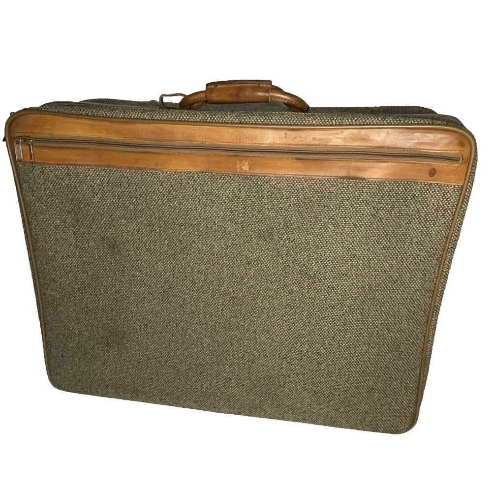 Vintage Hartmann Large 26in x 20in Classic Leather Belted Tweed Luggage Suitcase